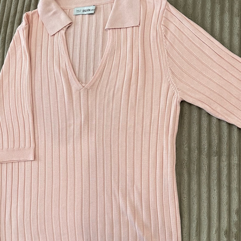 Pink Ribbed V-Neck Sweater